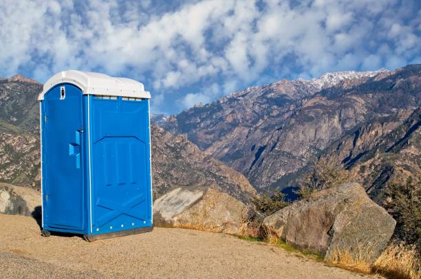 Portable Toilet Options We Offer in Fulton, TX